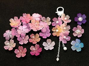 送料120円！同梱OK！取置2週間☆＊【18㎜】＊桜パーツ＊サクラ＊花びら＊春＊ビーズ＊グラデーションカラー＊ピンク＊20個＊即決！