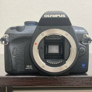 OLYMPUS E-420 オリンパス デジタル一眼レフカメラ ZUIKO DIGITAL 14-42㎜ 1:3.5-5.6 10.0メガピクセル 動作未確認 中古 ジャンクの画像2