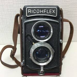 ■5135 美品 リコー Ricohflex RIKEN RICOH 8cm F3.5 ケース付き 二眼カメラ 動作未確認の画像2