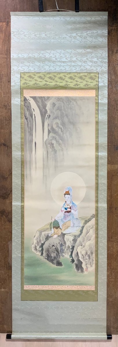 BP-685 ■送料込■ 梅渓 観音像 掛軸 絹本 肉筆 絵画 仏画 仏教美術 美術品 レトロ 合箱付き 187×61cm /くJYら, 美術品, 書, 掛軸