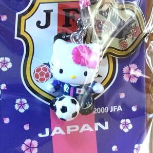 ハローキティ☆JFAオフィシャルグッズ サッカーキティ根付け 2012年の画像2