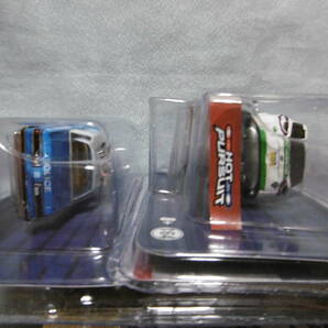 未開封未使用品 GREENLiGHT グリーンライト HOT PURSUIT 1982 PLYMOUTH GRAN FURY & 2013 FORD ESCAPE 2台組の画像9