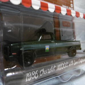 未開封未使用品 GREENLiGHT グリーンライト The HOBBY SHOP Series10 1986 Chevrolet M1008 & 1996 Ford Brono Eddie Bauer 2台組 の画像6