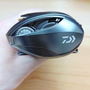 【送料無料】美品 オマケ付き ダイワ 16スティーズ SV TW 1016SV-SH 右ハンドル DAIWA STEEZの画像6