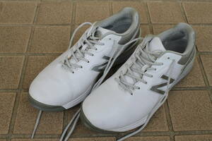 NEW BALANCE　 ニューバランス 　　MG2500　 ホワイト系