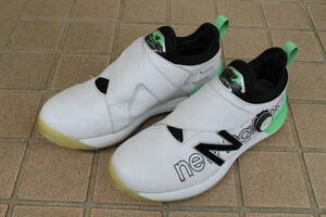 NEW BALANCE　 ニューバランス 　　UGB2500　 ホワイト系　　26.5