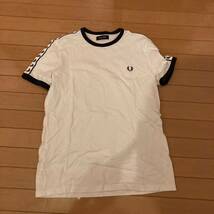 fred perry ローレルテープ リンガー Tシャツ L_画像1