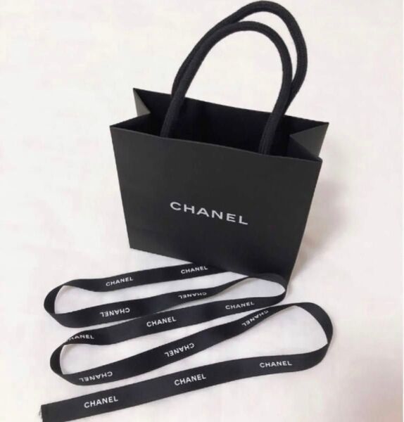 CHANEL ショッパー リボン