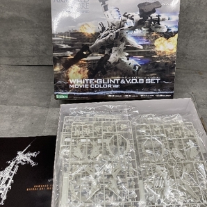 Q3u 未組立 コトブキヤ 1/72 アーマード・コア ホワイト・グリント＆V．O．Bセット ムービーカーラーVer． 内袋未開封の画像1