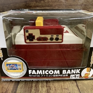 C2c NINTENDO FAMICOM BANK ファミコン型音声貯金箱 スーパーマリオブラザーズ３貯金箱の画像1