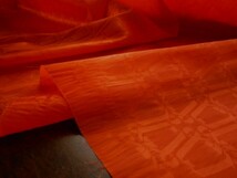イタリア製処分【d-4】★サテンジャガード朱赤135巾3.2m_画像2