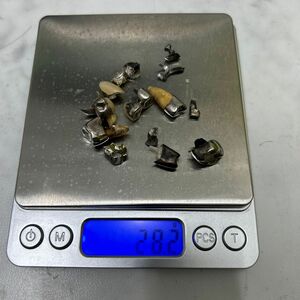 歯科撤去冠　28.2g