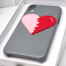 Apple iPhone XR (6.1インチ)用 CASE FACTORY 北欧デザイン 背面 ケース STREET COLLECTION ハート グレー Woolly Heart Grey 未開封品_画像3