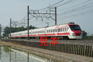 鉄道写真データ（JPEG）、00824208、200系（208F）、普悠瑪デザイン、特急りょうもう、東武鉄道伊勢崎線、姫宮〜東武動物公園、2017.05.06