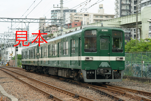 鉄道写真データ（JPEG）、00864902、8000系（8568F）、東武鉄道亀戸線、亀戸水神〜亀戸、2017.06.08、（7020×4685）