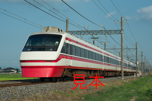 鉄道写真データ（JPEG）、00896265、200系（251F）、特急りょうもう、東武鉄道伊勢崎線、和戸〜久喜、2017.07.20、（7360×4912）