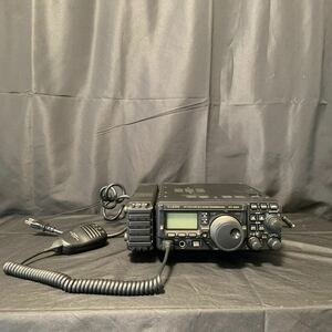 YAESU ヤエス FT-897 HF/VHF/UHF オールモードトランシーバー 専用内蔵型AC電源FP-30A アンテナチューナFC-30 八重洲 無線機 通電確認済み