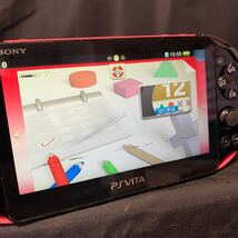 SONY PSVITA PCH-2000 ピンク ブラック 本体 動作確認済み ソフト 3本付き ソニー PlayStation Vita Wi-Fiモデル ラブライブ！ _画像3