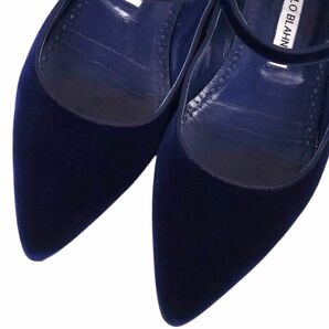 美品 マノロ・ブラニク Manolo Blahnik パンプス ストラップ フラットパンプス ベロア シューズ 靴 レディース 39 紺 cf04om-rm05e27369の画像3