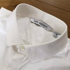 ★NEIL BARRETT/ニールバレット メンズホワイトシャツ 長袖 白:デザインプリントの画像4