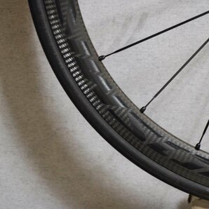 ○MAVIC マビック COSMIC CARBONE 40 RIM シマノフリー 11s対応 クリンチャー カーボンホイールセットの画像7