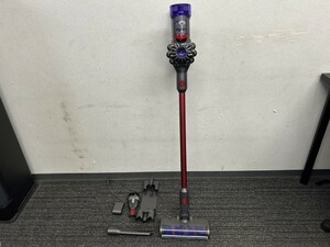 A1　Dyson　ダイソン　V8 fluffy　SV10K　238168　サイクロンタイプ　掃除機　ジャンク　付属品多数　現状品