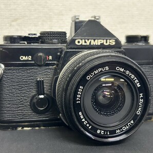 A3 OLYMPUS オリンパス OM-2 H.ZUIKO AUTO-W 1:2.8 24㎜ ブラックボディ 一眼レフ フィルムカメラ 現状品の画像1