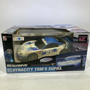 【1円～】 ダイナシティ トムス スープラ SUPER GT 2005 1/20スケール ラジオコントロールカー 車 ラジコン トイザラス【中古品】の画像1