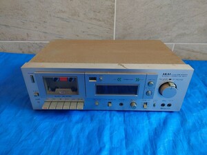 sr1234 066 通電確認のみ アカイエレクトリック カセットデッキ CS-M40R AKAI オーディオ機器 音響機器 カセットプレイヤー 現状品 中古