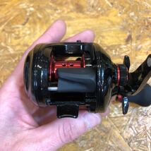 【現状品】シマノ 17 炎月 CT 100HG 右ハンドル 03753　SHIMANO　ENGETSU　ベイトリール_画像4