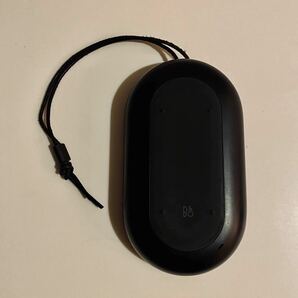 希少色 美品 送料込 Bang & Olufsen ワイヤレスポータブルスピーカー BeoPlay P2 通話対応/小型/軽量 Bluetooth speaker ブラック黒の画像3
