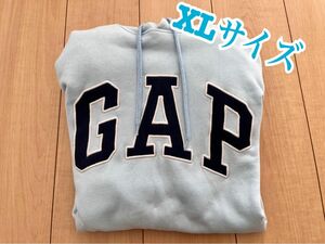 GAP フード付きトレーナー