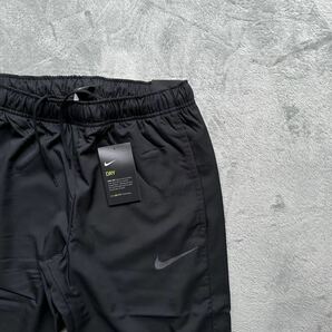 格安送料 Mサイズ NIKE ナイキ トレーニング ウーブン パンツ スポーツウェア 黒 ブラック ランニング ジム メンズ ボトムス CZ4357-011の画像2