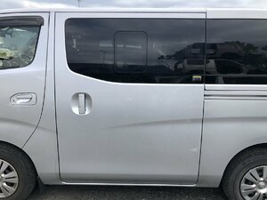 H27 year 26 series Caravan (VW2E26) premium GX NV350 left sliding door glass, hinge attaching color :K23 secondhand goods prompt decision 021091 240417