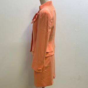 BCg051ハ 80 VELLA/ベラ 銀座マギー スカート スーツ サイズ38 オレンジ ピンク系 ジャケット セットアップ レディース 352-2313 服 洋服の画像4
