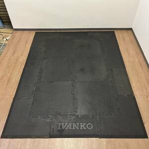 ④ IVANKO/イヴァンコ ラバーマット 16枚セット 約183x244cm インターロック式 筋トレ トレーニング 下敷き ジム フィットネス 店舗 業務用