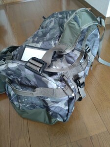 ◎未使用◎ザ・ノース・フェイス THE NORTH FACE BC Duffel S NM81815 (ET)迷彩柄　50L ベースキャンプダッフル　人気のサイズ　収納袋付き