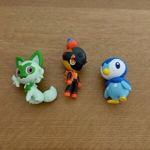 ポケモン　ニャオハ ポッチャマ カルボウ フィギュア