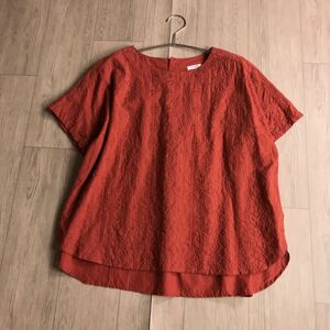 100円スタート☆ ESSEME エシーム　刺繍デザイン　横幅ゆったり　体型カバー　ブラウス　