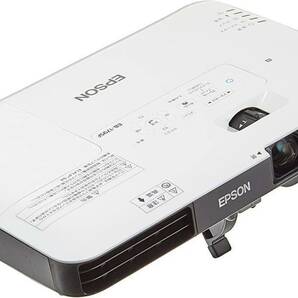 管理番号08 EPSON プロジェクター EB-1795F 3,200lm FullHD 1.8kgの画像1