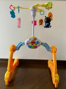 アンパンマン 8WAY ウォーカーまでへんしん! よくばりメリー 