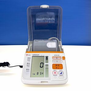 【BO-570】★OMRON オムロン デジタル自動血圧計 HEM-7070 上腕式 早朝高血圧確認機能付き 2019年製 カフ収納 の画像2