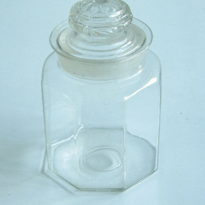 昭和レトロ 八角柱のガラス保存容器の画像1