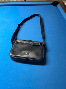 CALVIN KLEIN タグ ジップ カメラバッグ HH3815 ショルダーバッグ