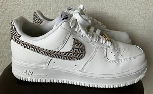 ナイキ　エアフォース1 LX ユナイテッドインヴィクトリー NIKE AIR FORCE1 LX UNITED IN VICTORY 23.5cm 