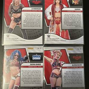 panini WWE 2022 4枚セット SARRAY Astroレア リヴモーガン サーシャバンクス アレクサブリス  WWEカード TOPPS プロレスカード AEWの画像2