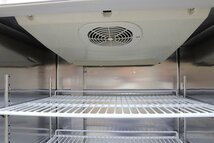 美品！16年製 ホシザキ星崎 縦型 2ドア 100V 冷凍冷蔵庫 750×650 フリーザー HRF-75ZT 厨房店舗業務用_画像6