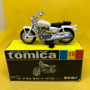  Tomica сделано в Японии чёрный коробка 30 Yamaha спорт TX750 мотополиция подлинная вещь распроданный 