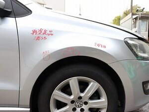 VW ポロ 6R 2011年 6RCBZ 右フロントフェンダー (在庫No:517379) (7533)