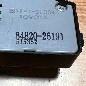 200系 ハイエース 運転席パワーウィンドウスイッチ 84820-26191 中古品の画像3